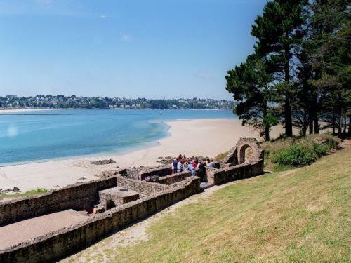 La Maison Bellevue Saint-Efflam ภายนอก รูปภาพ